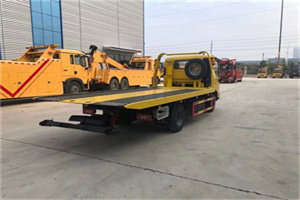 城口非事故拖车