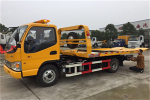 城口哪里有拖车服务